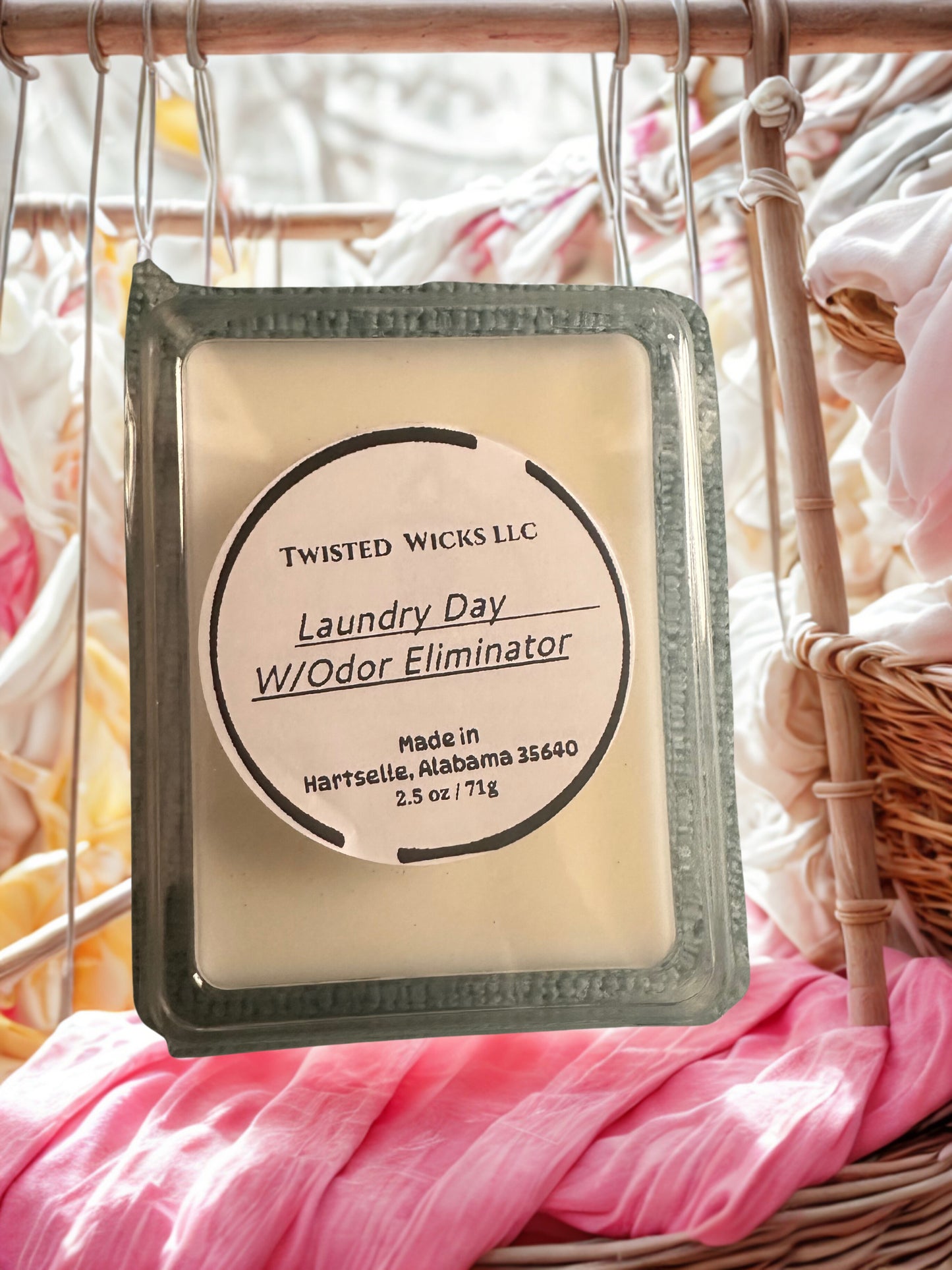 Laundry Day with Odor Eliminator Melt